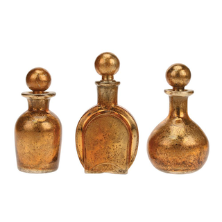 Illustration for article titled Finally Get Your Apartment Ready For Guests By Sprucing Up With These Decor Items